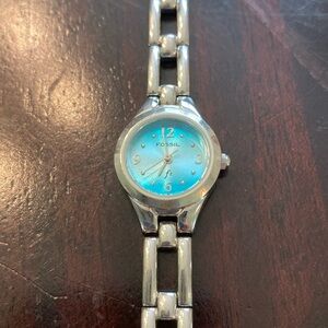 🔥RARE FIND FOSSIL WOMENS F2 WATCH W/ LIGHT BLUE FACE🔥